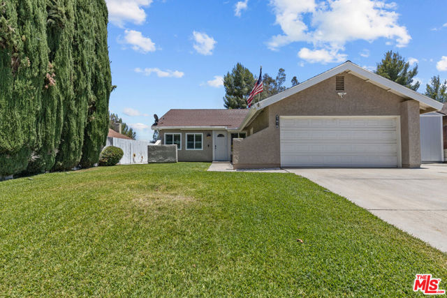 Property photo of 27616 Maple Ridge CR