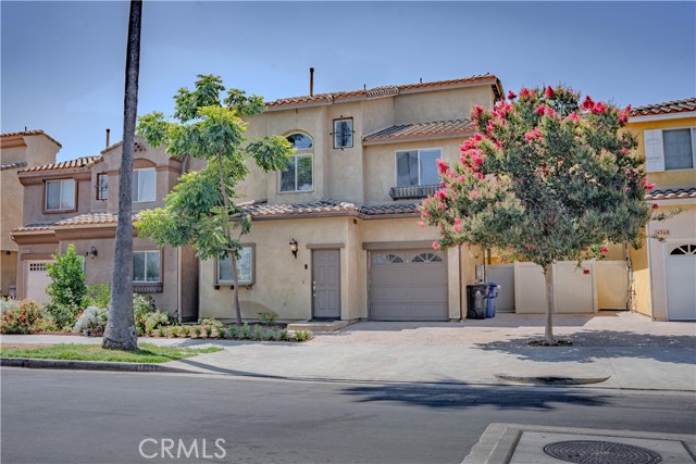 Property photo of 14554 Kittridge ST
