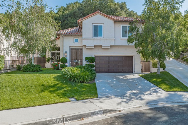 Photo of 23678 White Oak Ct