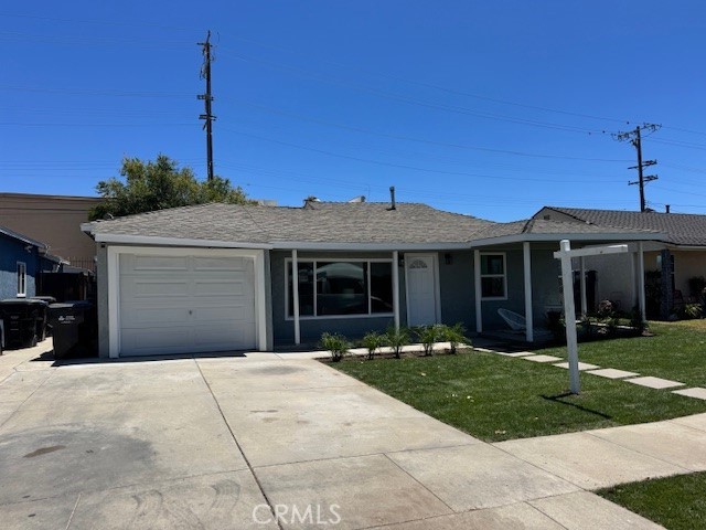 Property photo of 13918 Flallon AV