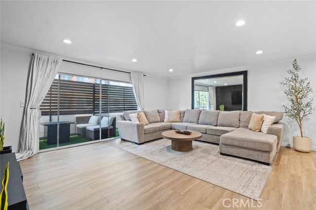 Property photo of 14414 Addison ST
