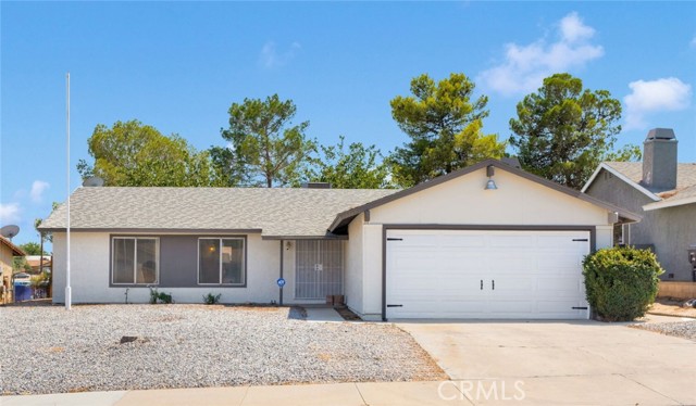 Property photo of 13717 Oakmont DR