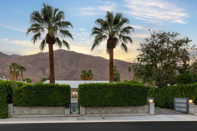 Property photo of 675 S Vista Oro