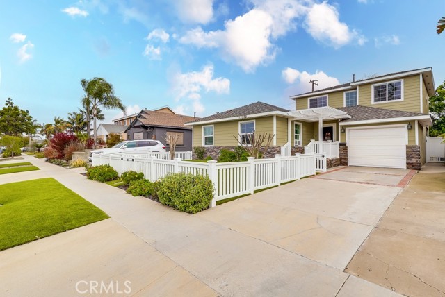 Property photo of 15302 Doty