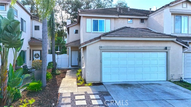 Property photo of 927 S Lone Pine