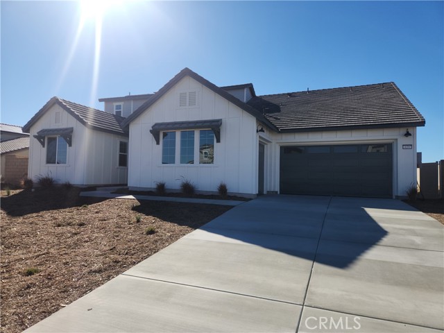 Property photo of 18397 Park Mountain DR