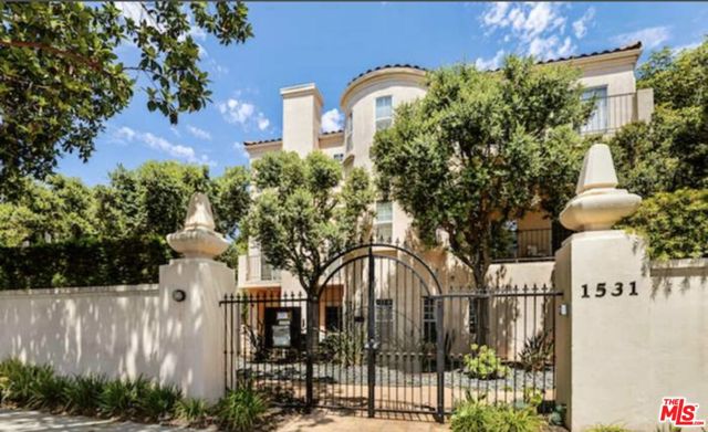 Property photo of 1531 12th ST