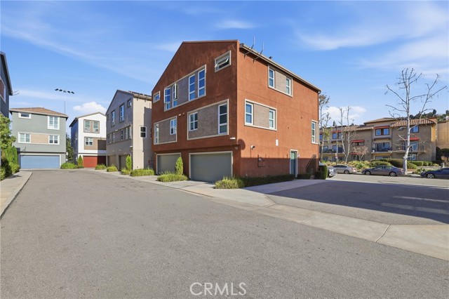 Property photo of 2700 E Chaucer