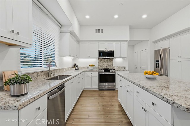 Property photo of 1851 S Union