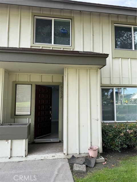 Property photo of 9652 Karmont