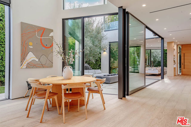 Property photo of 116 S Gretna Green WY