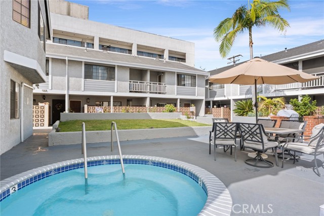 Property photo of 4345 W 154th