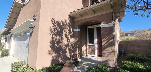 Property photo of 24098 Hillcrest DR