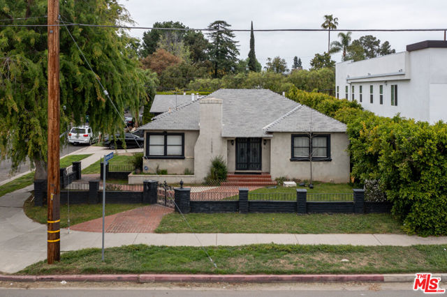 Property photo of 13559 Burbank BL