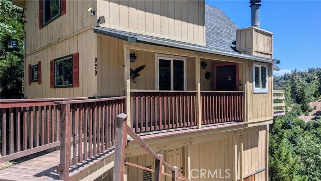 Property photo of 929 Trinity DR