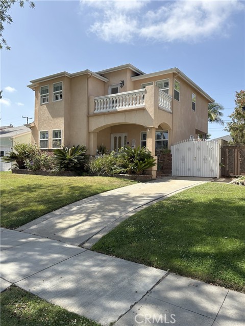 Property photo of 405 W Ellis AV