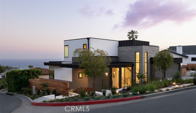 Property photo of 1105 Skyline DR
