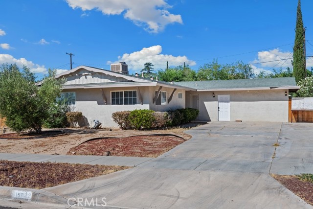 Property photo of 15722 Inyo ST