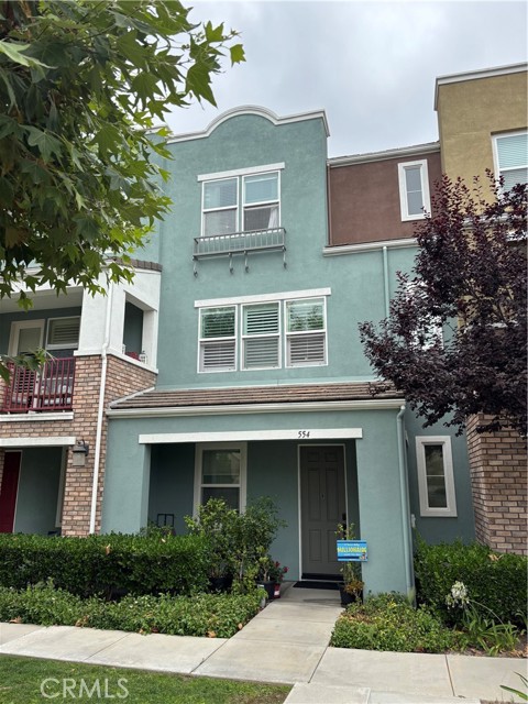 Property photo of 554 N Cabernet DR