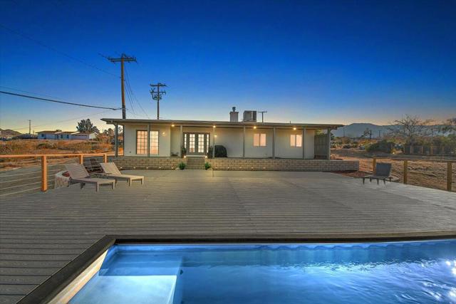 Property photo of 61746 Crest Cir DR