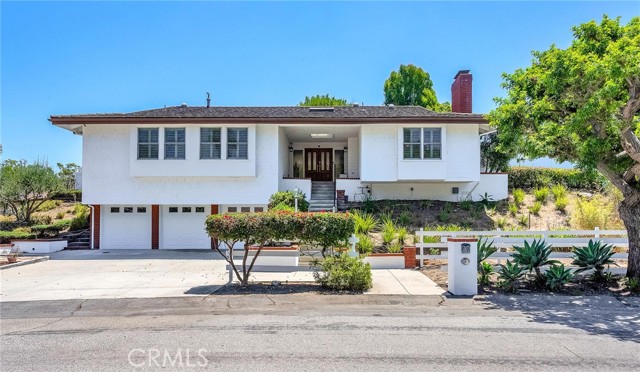 Property photo of 4 Bridlewood CR