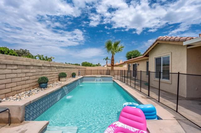 Property photo of 78860 Zenith WY