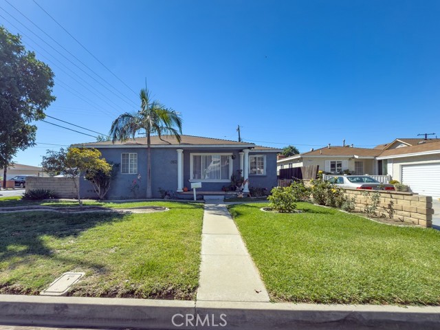 Photo of 7850 Birchcrest