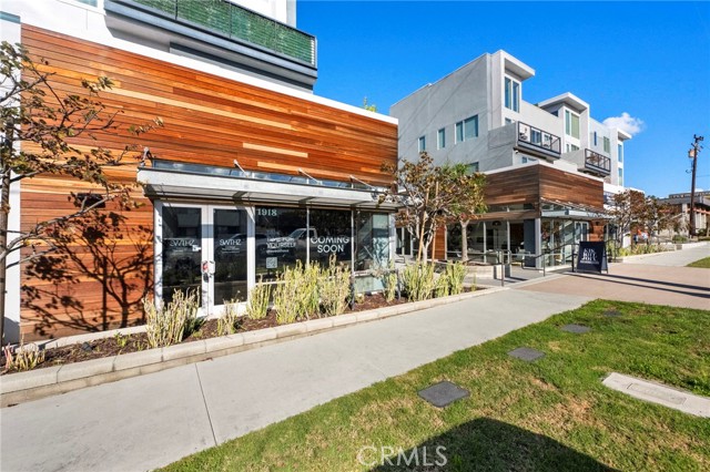 Property photo of 1920 S Pacific Coast