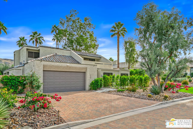 Property photo of 2580 W La Condesa DR