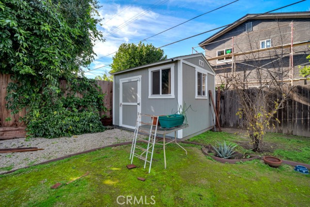 Property photo of 7113 Encino AV