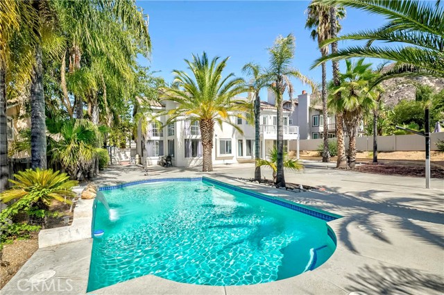 Property photo of 23759 Heliotrope WY