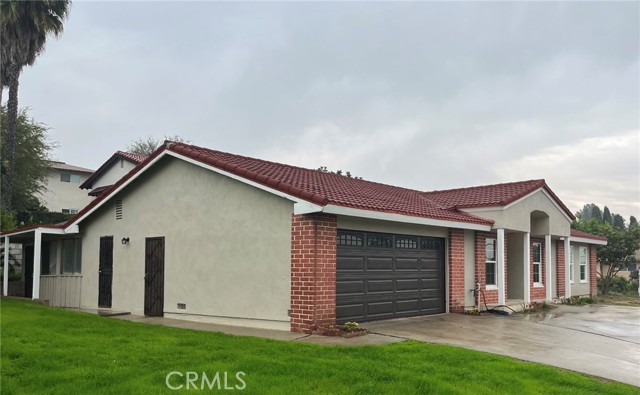 Property photo of 2223 Las Lomitas DR