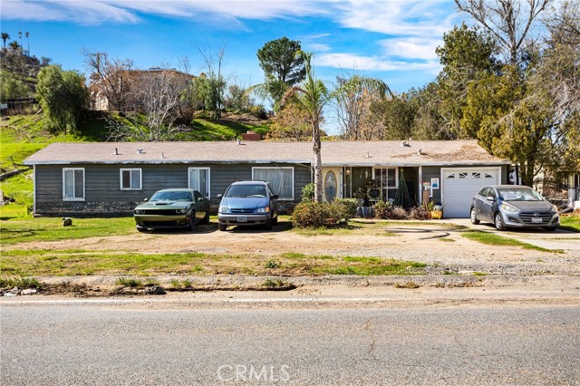 Property photo of 11178 Locust Ave