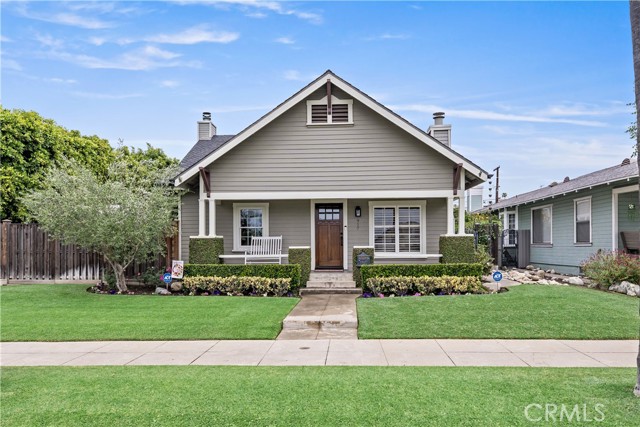 Property photo of 917 N Dalton AV