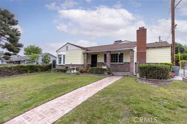 Property photo of 835 N Lincoln ST