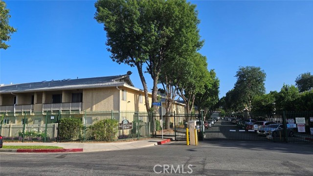 Property photo of 8121 Canby AV