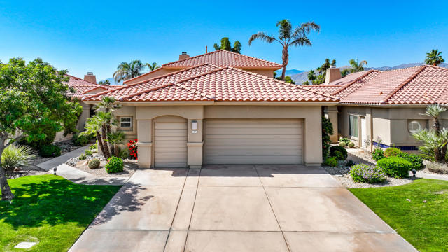 Property photo of 84 Kavenish DR