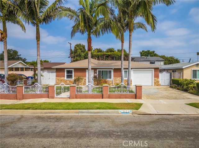 Property photo of 3133 W 187th PL