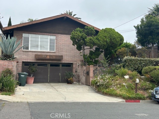 Property photo of 1878 Molino AV