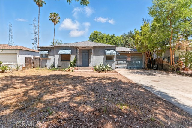 Property photo of 11042 Burnett Ave