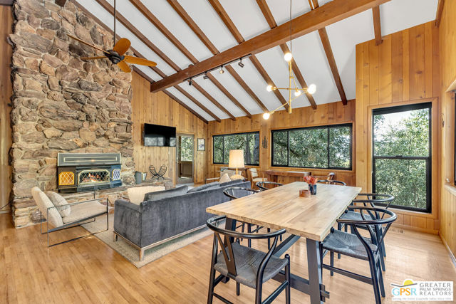 Property photo of 26540 Crestview DR