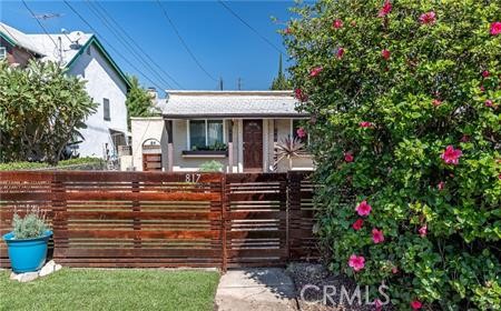 Property photo of 817 Chestnut AV