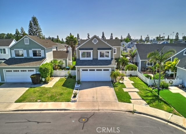 Property photo of 21091 Redwood LN