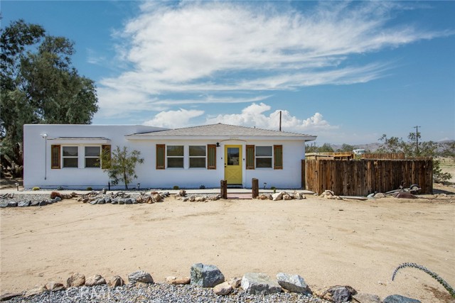 Property photo of 64975 Sun Oro RD