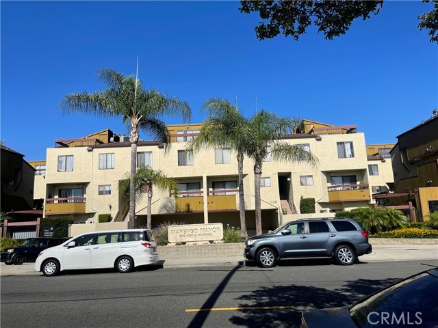 Property photo of 1024 S Marengo AV