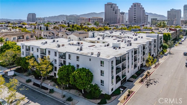 Property photo of 500 Jackson PL