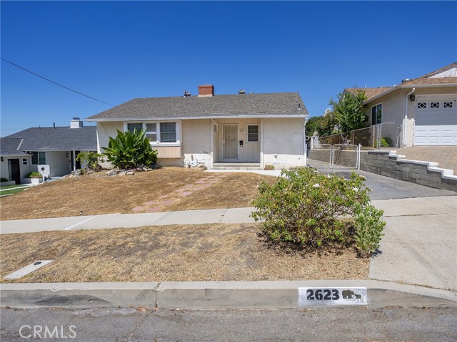 Property photo of 2623 N Parish PL