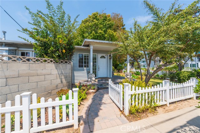 Property photo of 1701 Lake ST