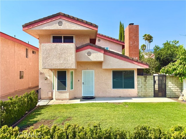Property photo of 227 California ST