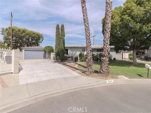 Property photo of 1240 S Bromley AV